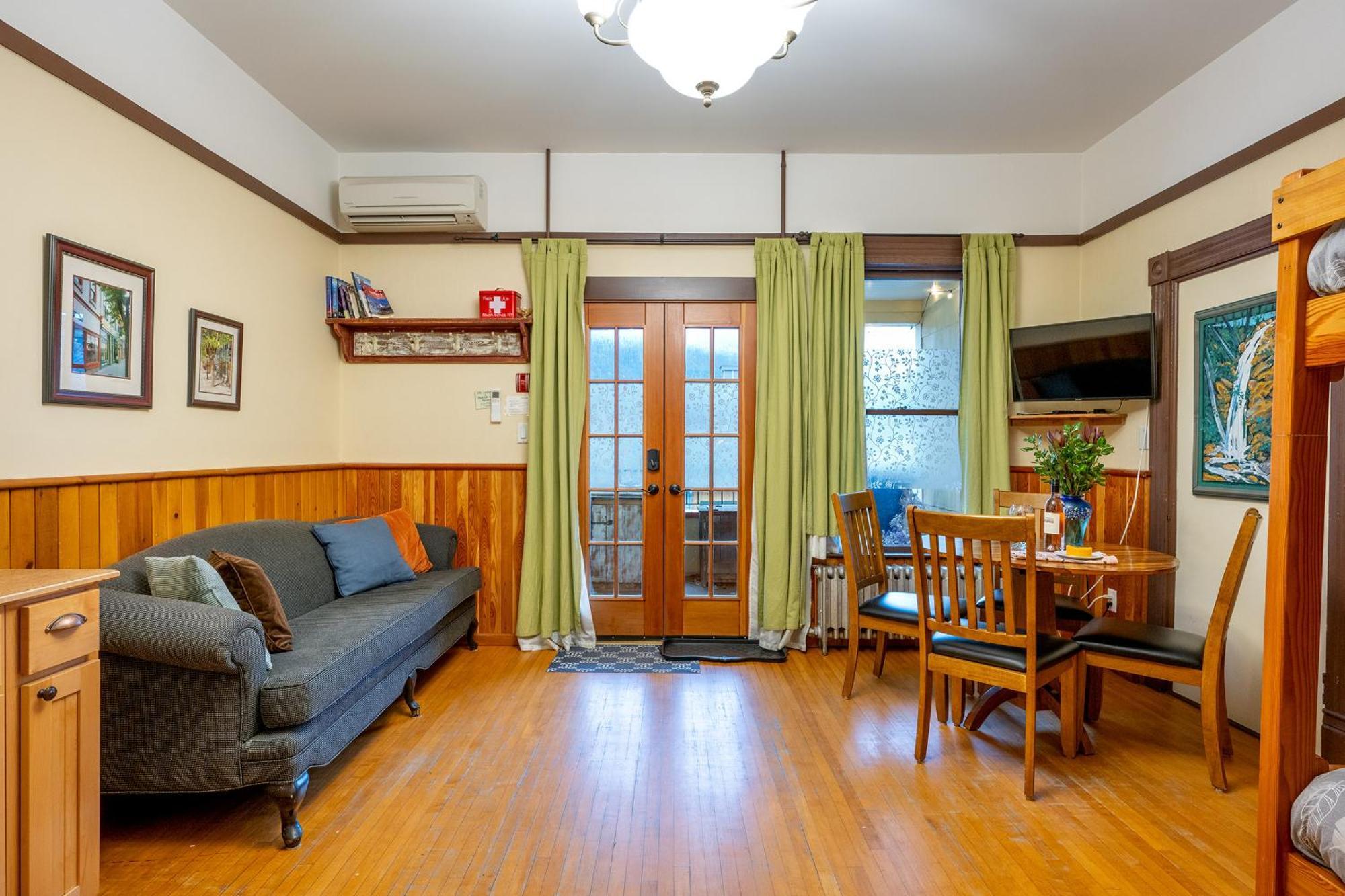 Victoria Falls House Inn Nelson Bagian luar foto