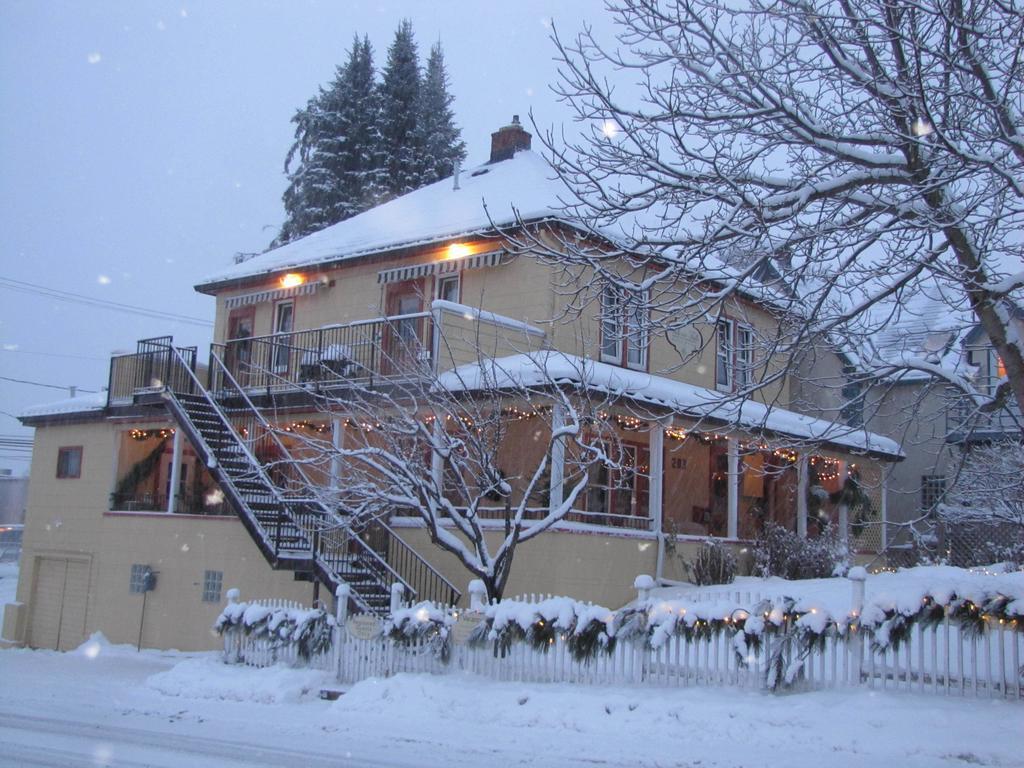 Victoria Falls House Inn Nelson Bagian luar foto
